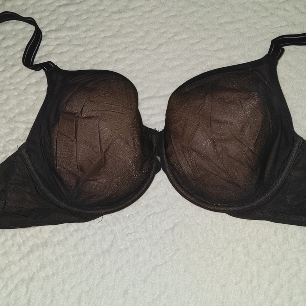 VS Perfect Coverage underwire bra